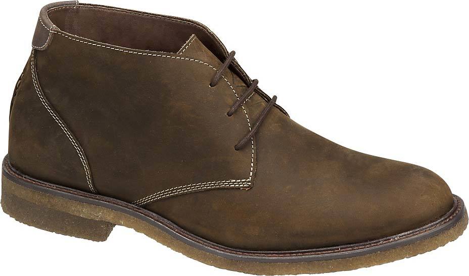 Johnston & Murphy Copeland Chukka in Tan Suede