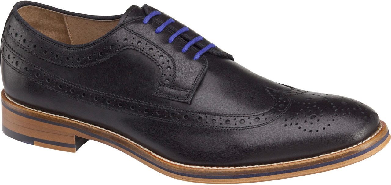 Johnston & Murphy Conard Wingtip in Black Italian Calfskin