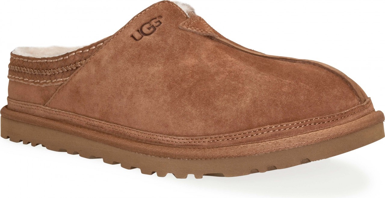UGG Neuman in Chestnut Suede