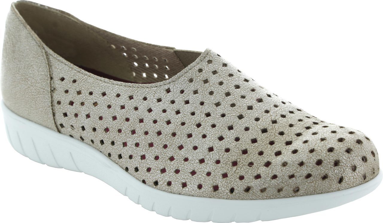 Munro Skipper in Platinum Fabric