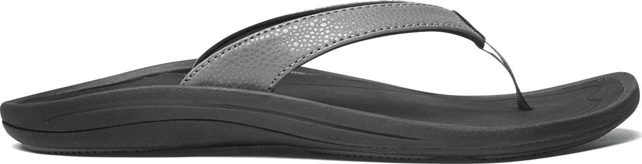 OluKai Kulapa Kai in Silver/Black