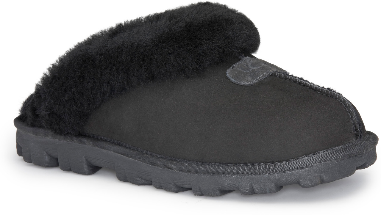 UGG Coquette in Black